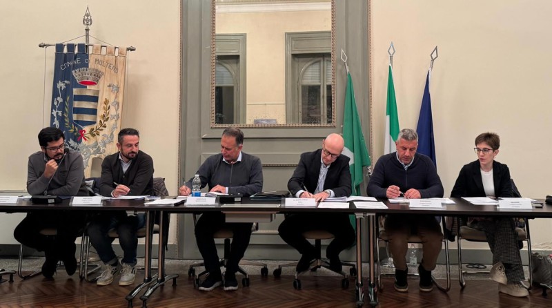 moltenoconsiglio.jpg (81 KB)