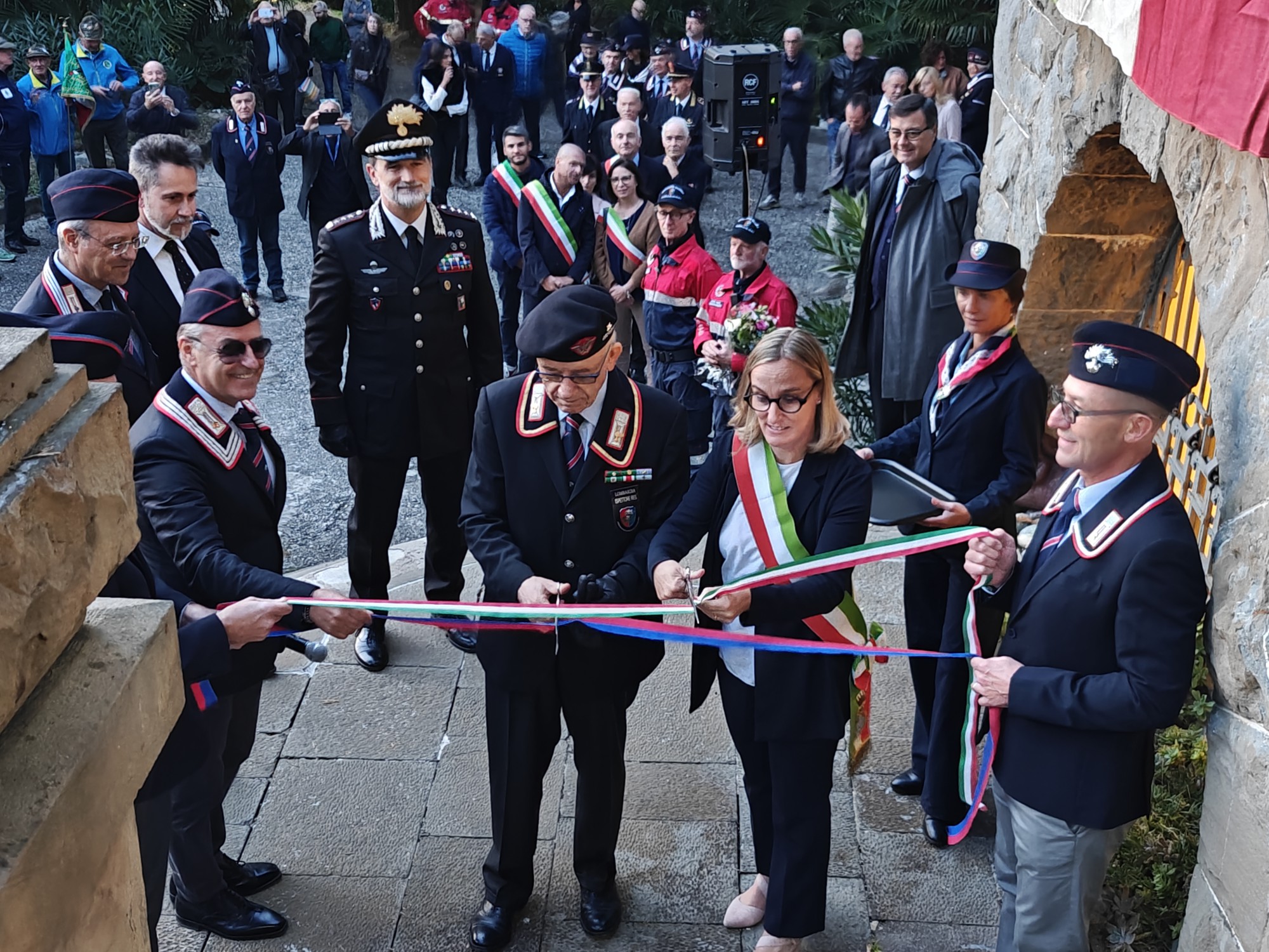oggiono_anc_villasironi__16_.jpg (674 KB)