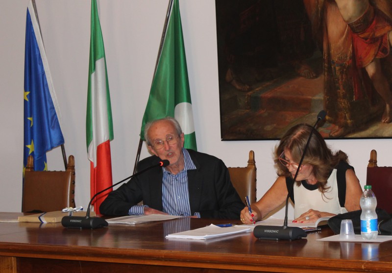 casatenovotoia1.jpg (82 KB)