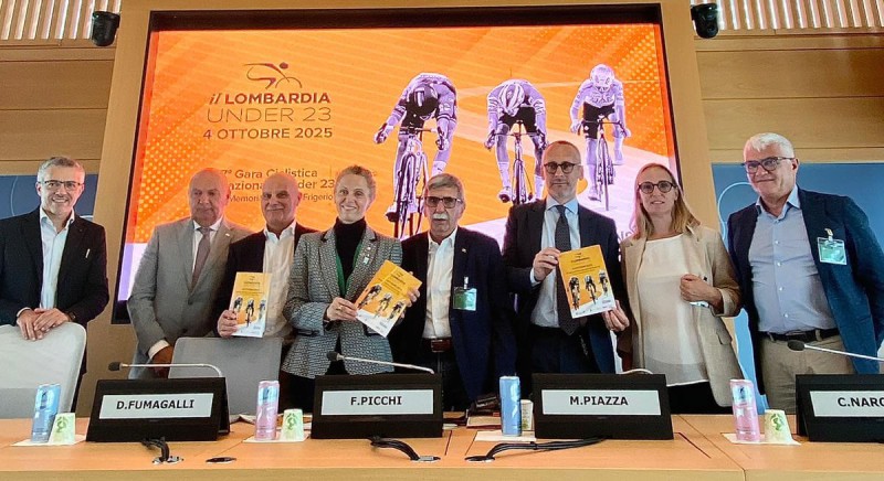 illombardia1.jpg (113 KB)