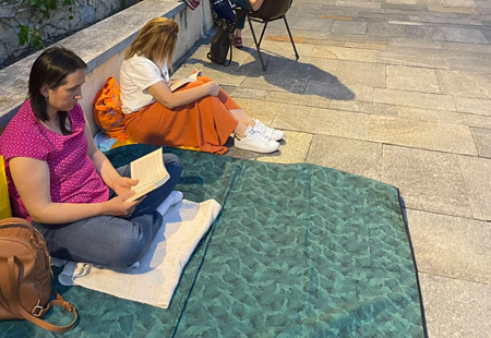 BarzanoSilentReadingPRIMA.jpg (136 KB)