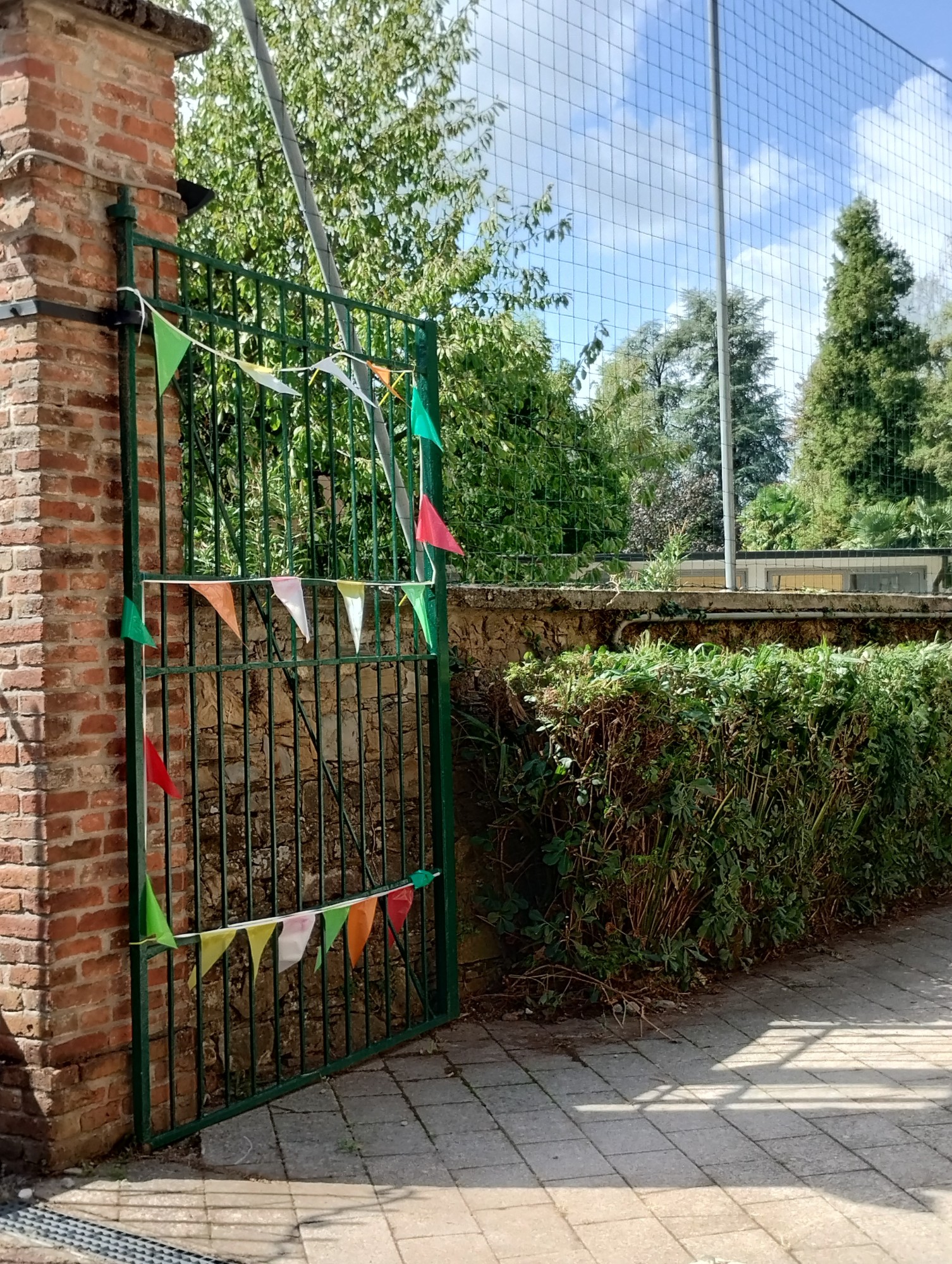 GalgianaCampoLavoro__3_.jpg (937 KB)