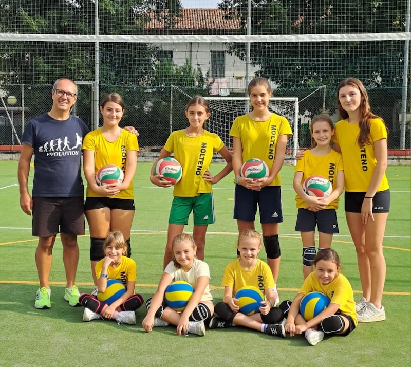 Molteno_volley1.jpg (299 KB)