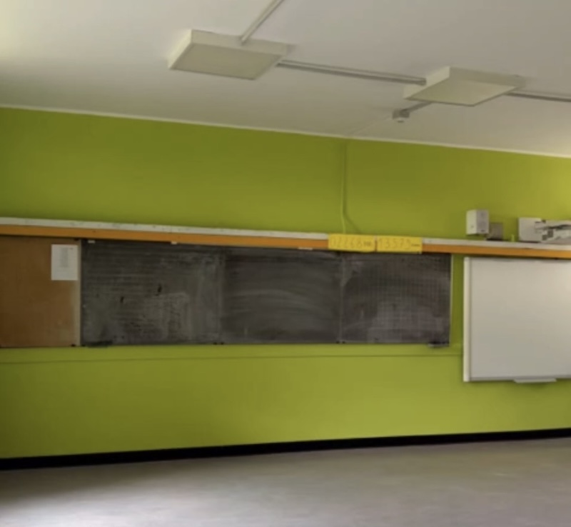 Nibionno_aule_scuola00003.jpg (71 KB)