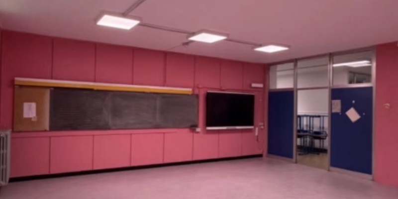 Nibionno_aule_scuolaPRIMA.jpg (37 KB)