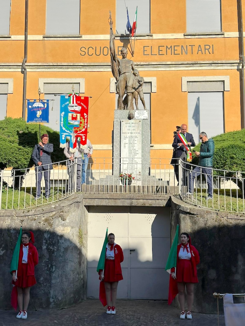 Annone_25aprile3.jpg (380 KB)