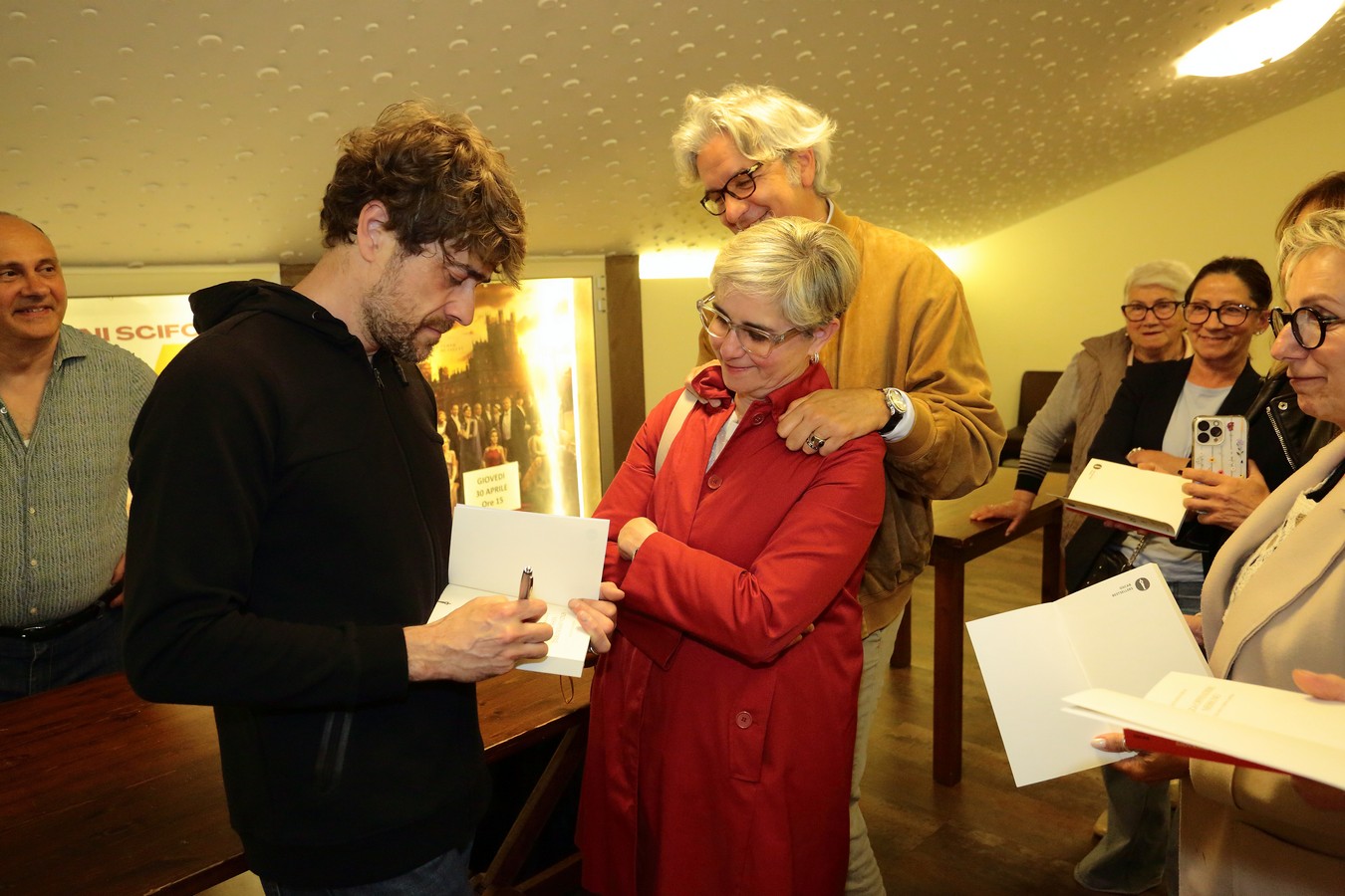 Casatenovo_ultimospettacoloteatro0008.jpg (253 KB)
