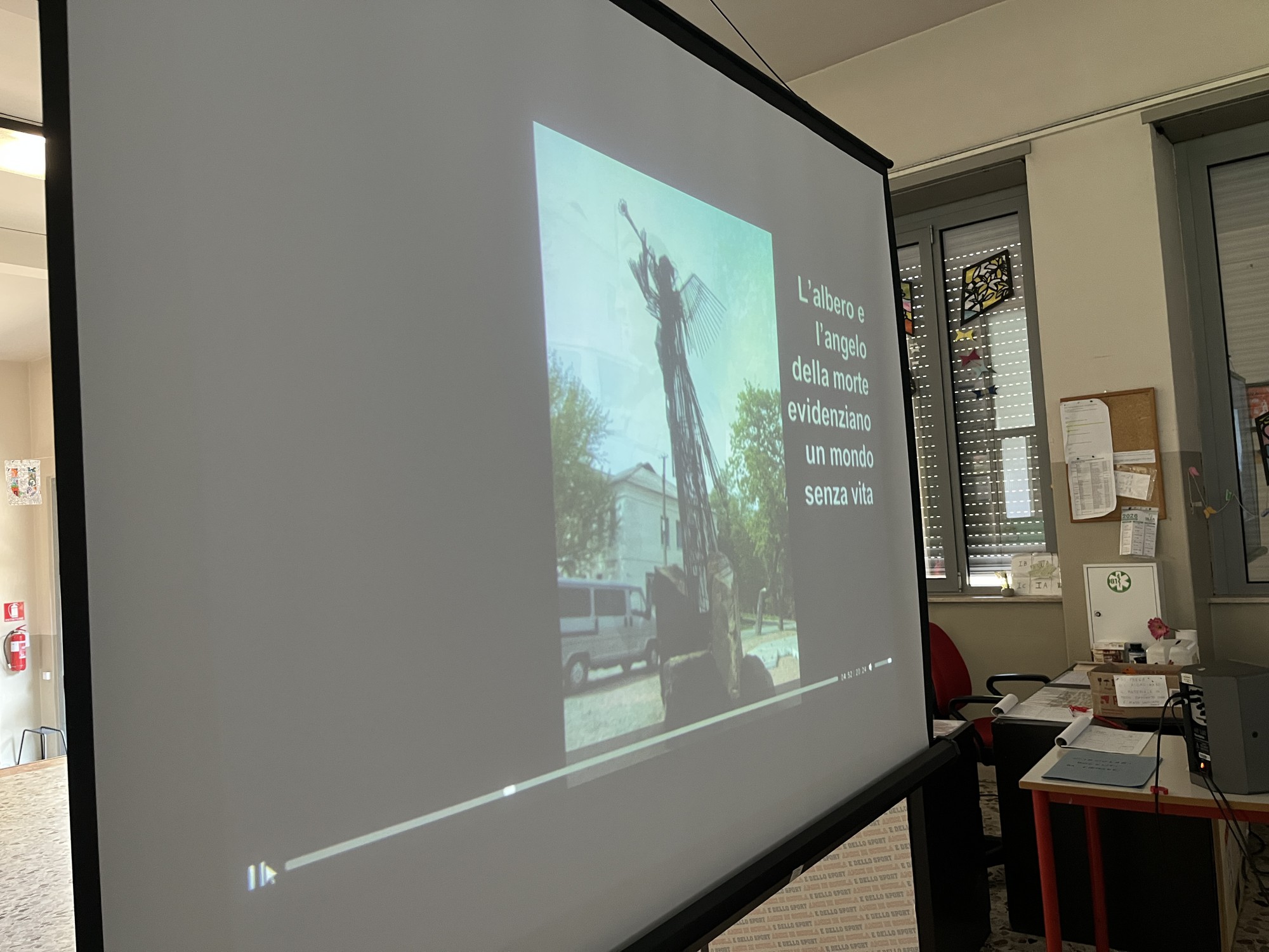 Cassago-Chernobyl-medie-3.JPG (420 KB)