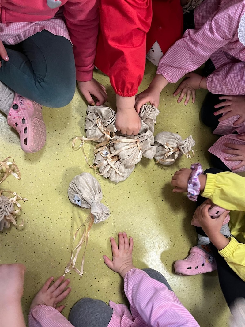 Cesana_uova2.jpg (370 KB)