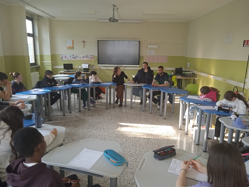 Costa_scuola_voce_alta1.jpeg (161 KB)