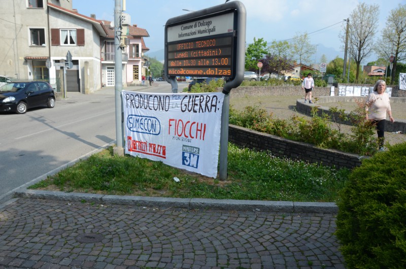 MANIFESTAZIONE_CONTRO_MAKO_SHARK_6.jpg (135 KB)