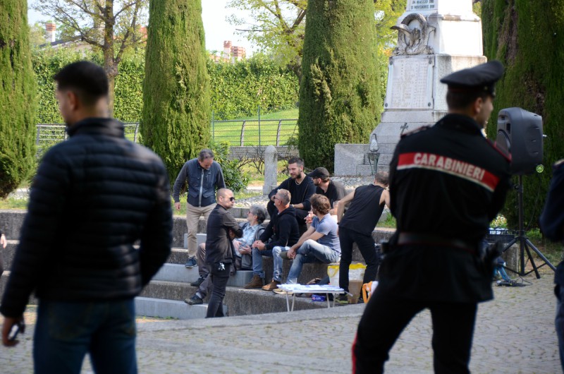 MANIFESTAZIONE_CONTRO_MAKO_SHARK_7.jpg (123 KB)