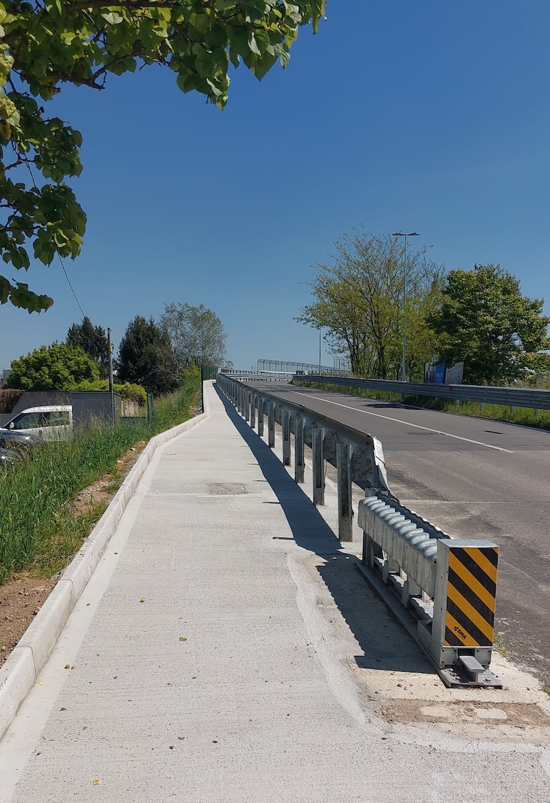 Nibionno_pedonale_gaggio2.jpg (388 KB)