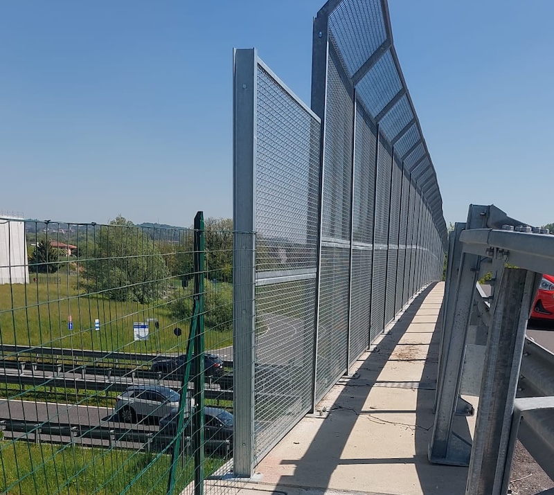 Nibionno_pedonale_gaggio3.jpg (244 KB)