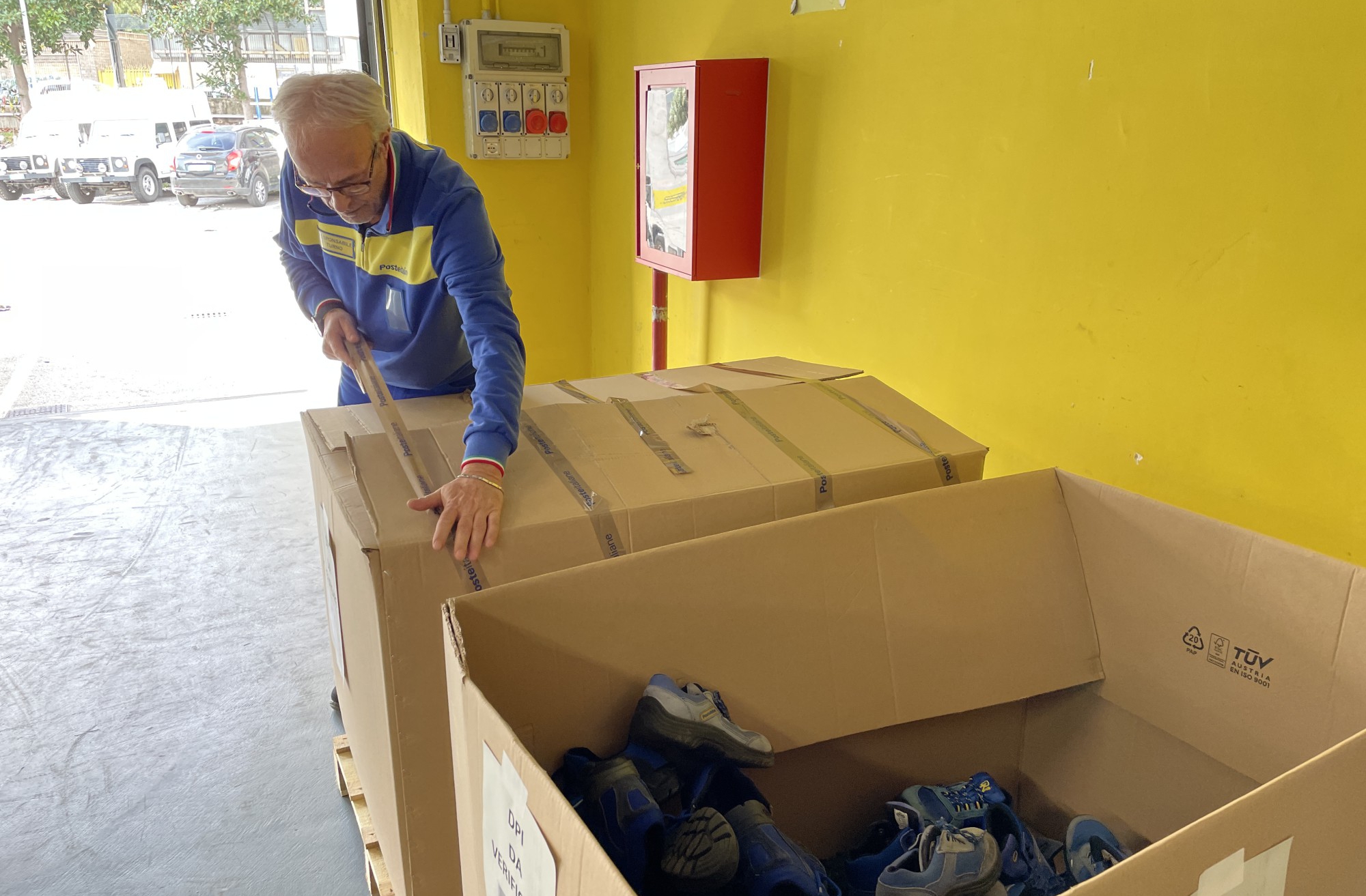 Raccolta_calzature_CS.JPG (1.03 MB)