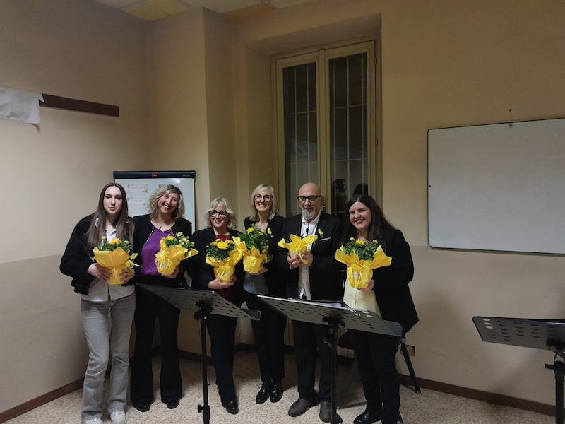 Rogeno_unitiXtutti00002.jpg (137 KB)