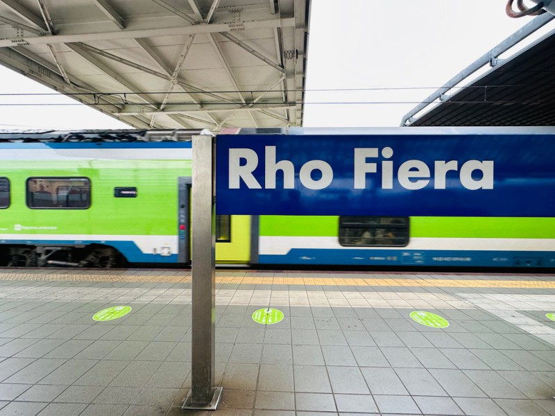 Trenord_RhoFiera.jpg (111 KB)