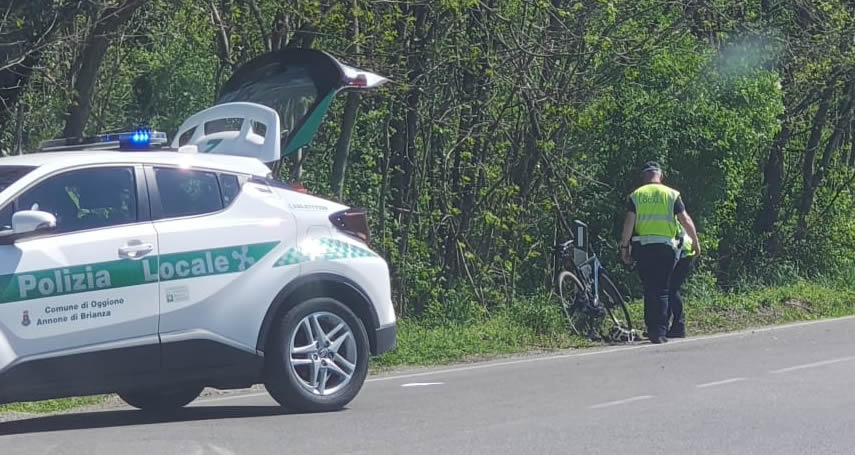 annonebici3.jpg (82 KB)