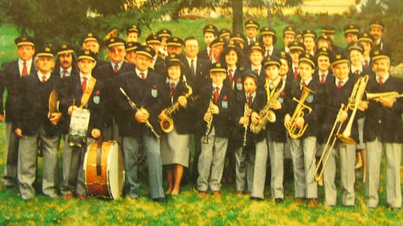 banda_sirone3.jpg (158 KB)