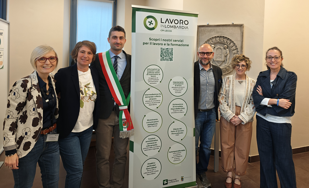 bosisiojobday3.jpg (539 KB)