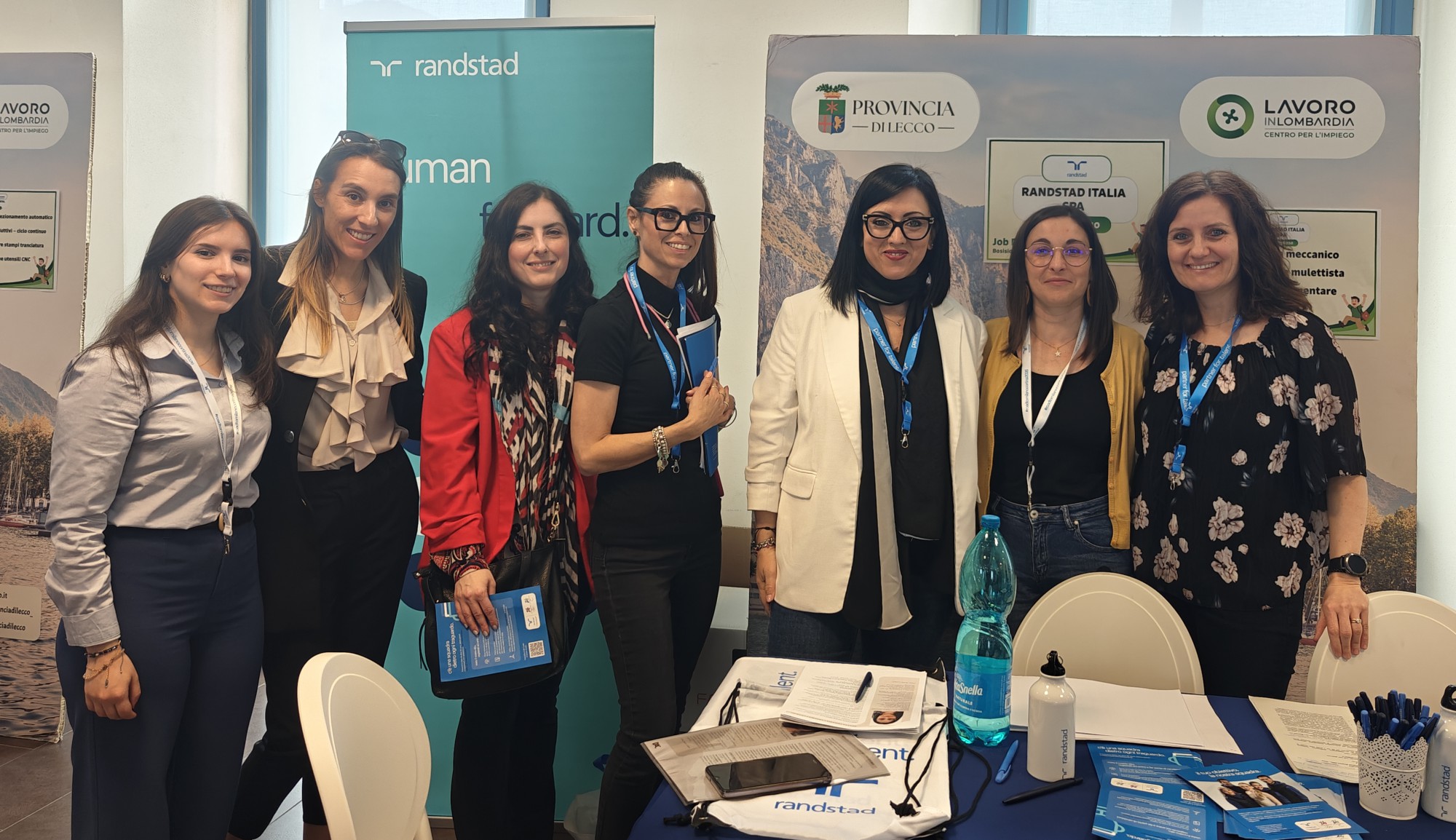 bosisiojobday6.jpg (450 KB)