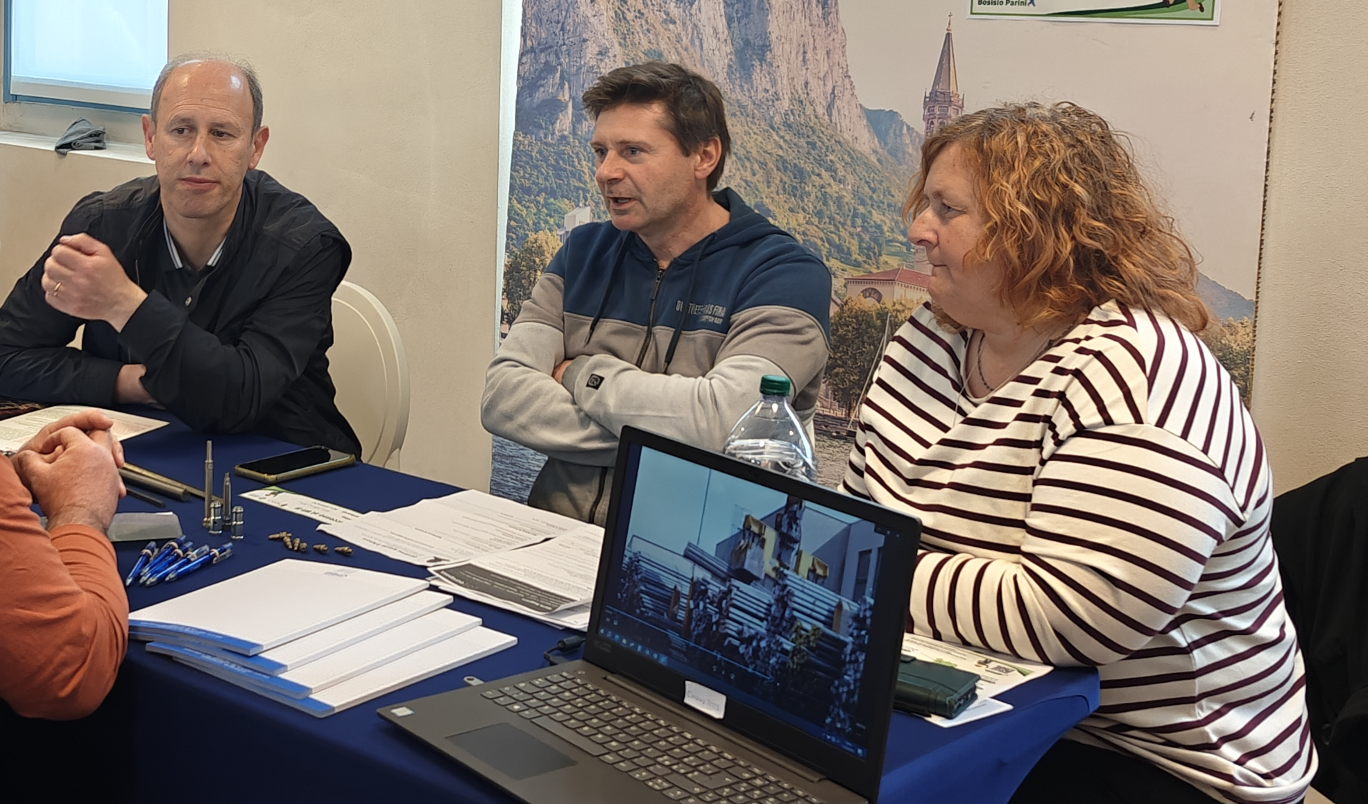 bosisiojobday7.jpg (1.19 MB)