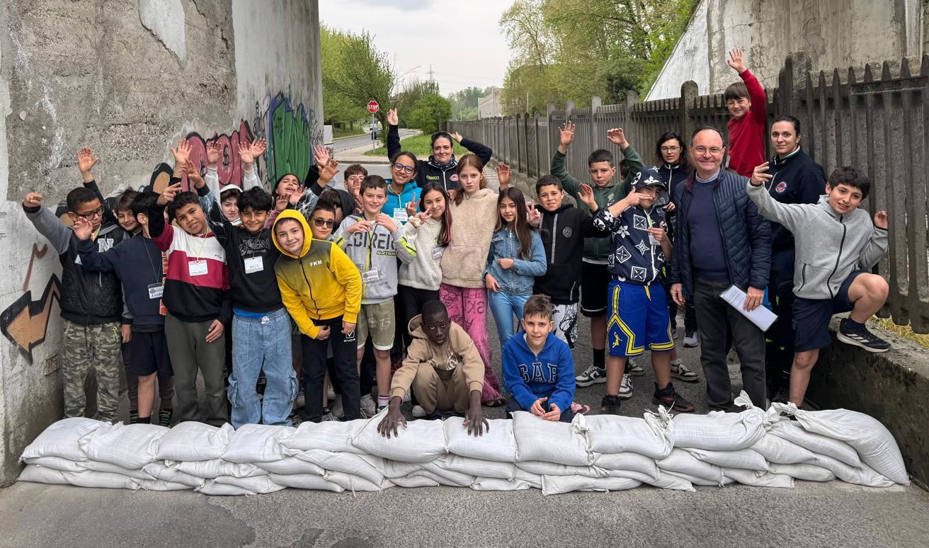 bulciagopcscuola1.jpg (287 KB)