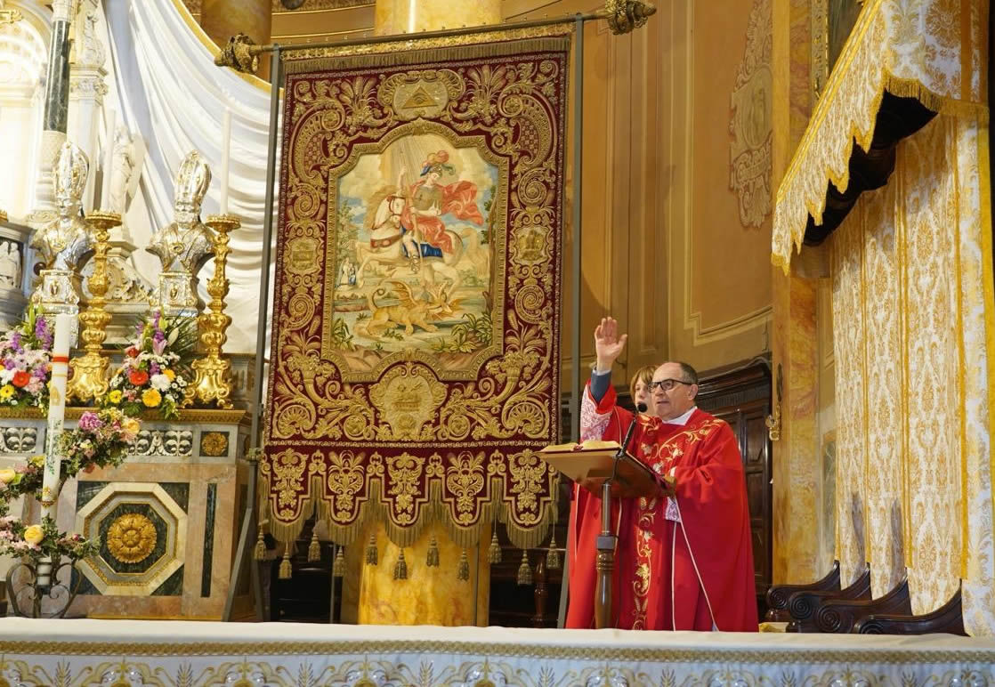 casatenovonozze2.jpg (195 KB)