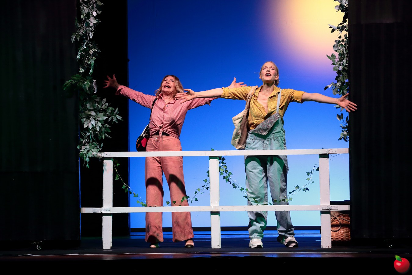 casatenovospettacoloauditorium_0006.jpg (232 KB)