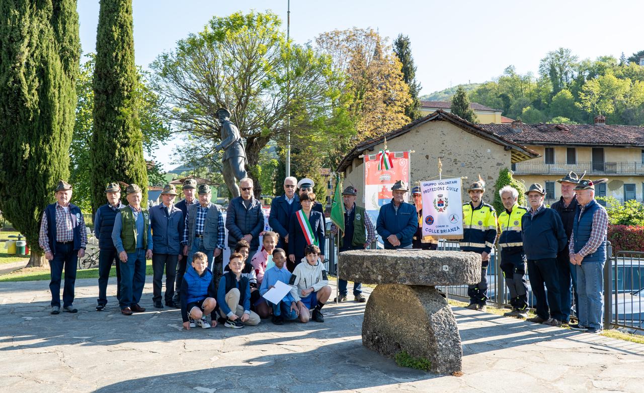 colle25aprile__3_.jpeg (242 KB)