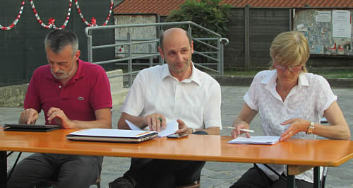 decapitani1.jpg (26 KB)