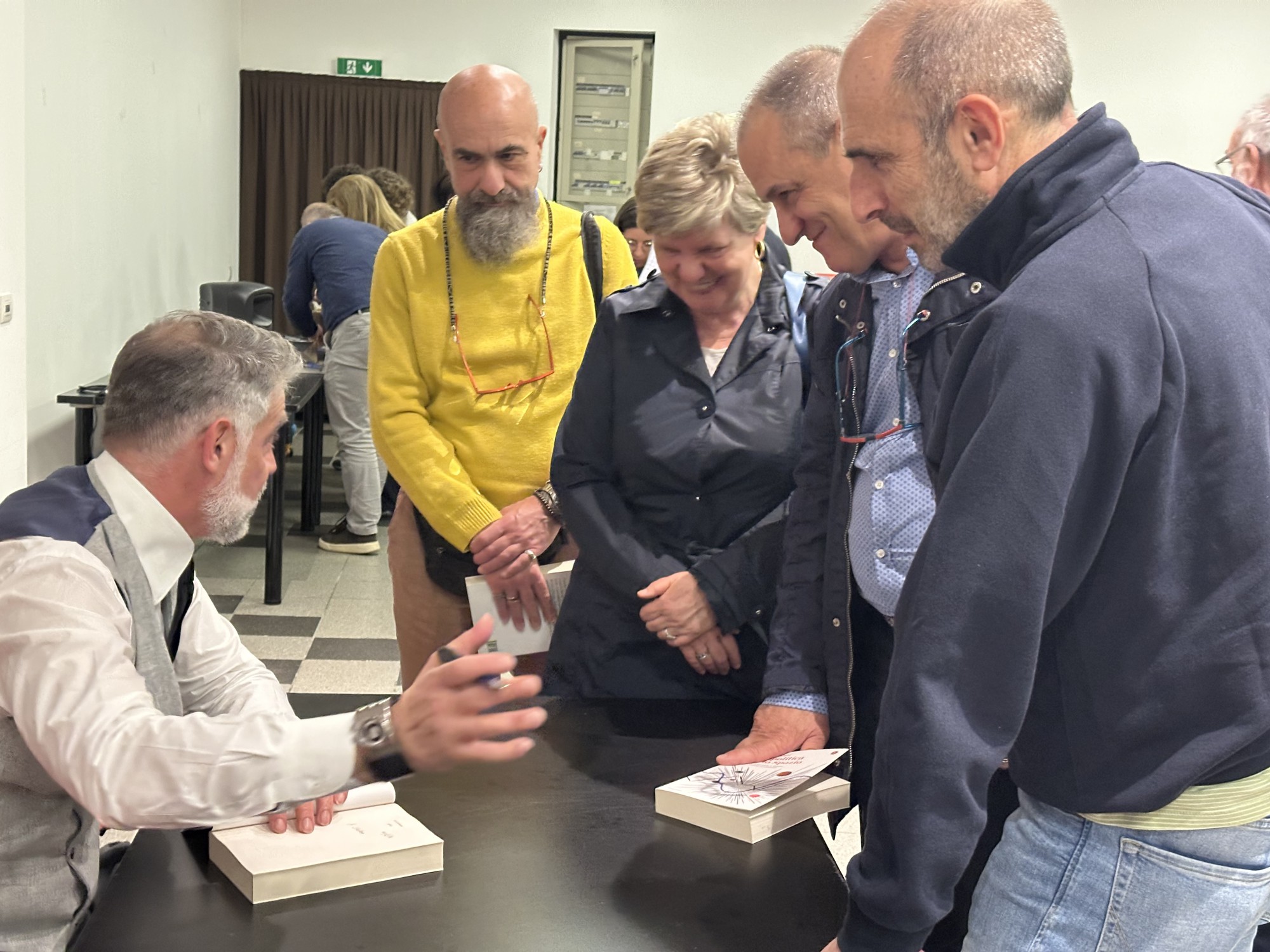 incontrospazio__18_.jpeg (495 KB)