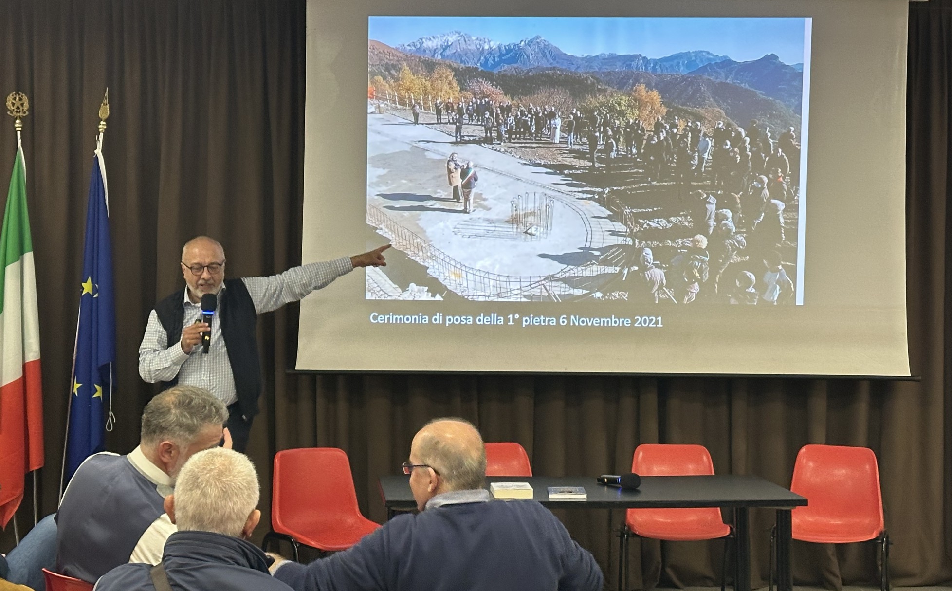 incontrospazio__4_.jpeg (1.14 MB)