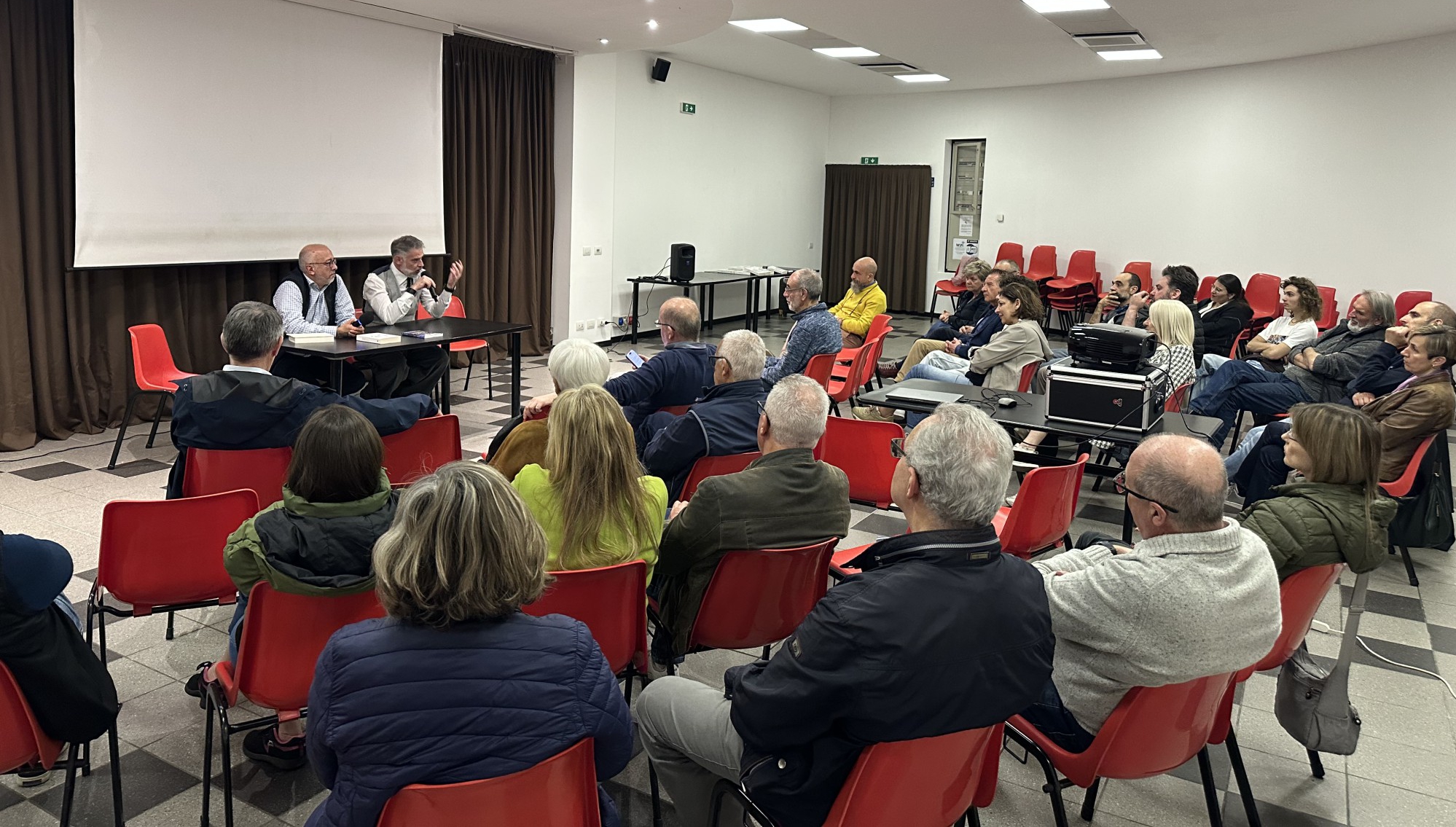 incontrospazio__9_.jpeg (1.21 MB)