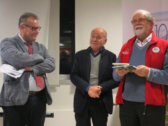 longoni-3.jpg (96 KB)