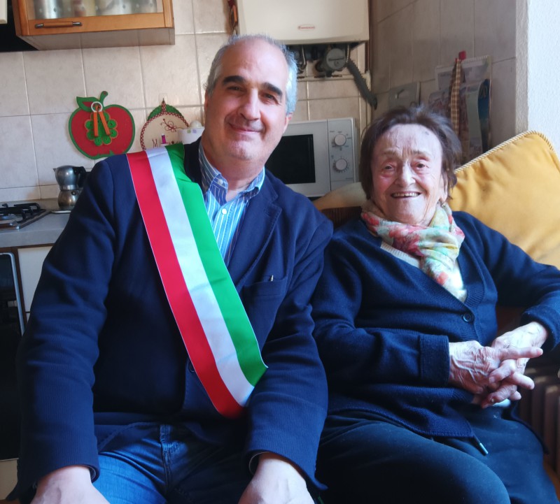 missaglia102anni.jpg (111 KB)