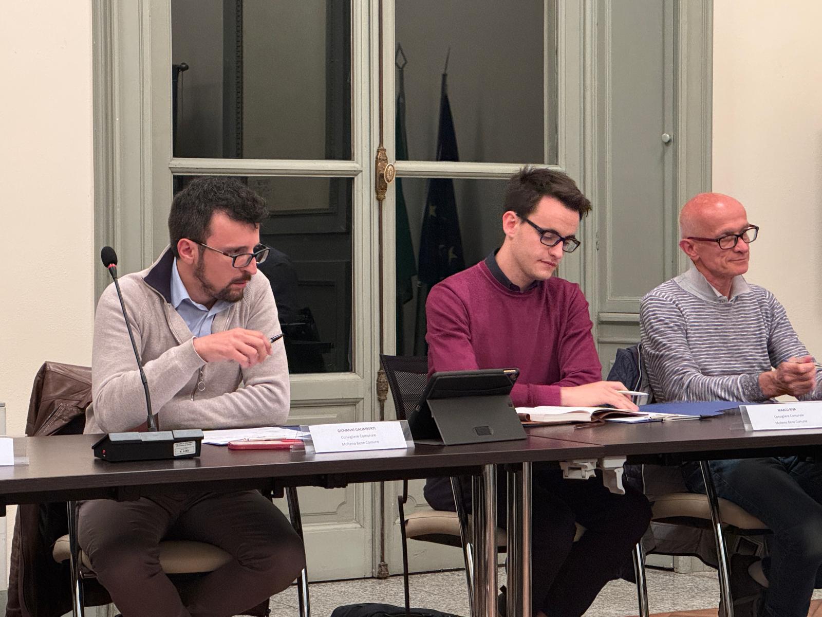 moltenocc__1_.jpeg (220 KB)