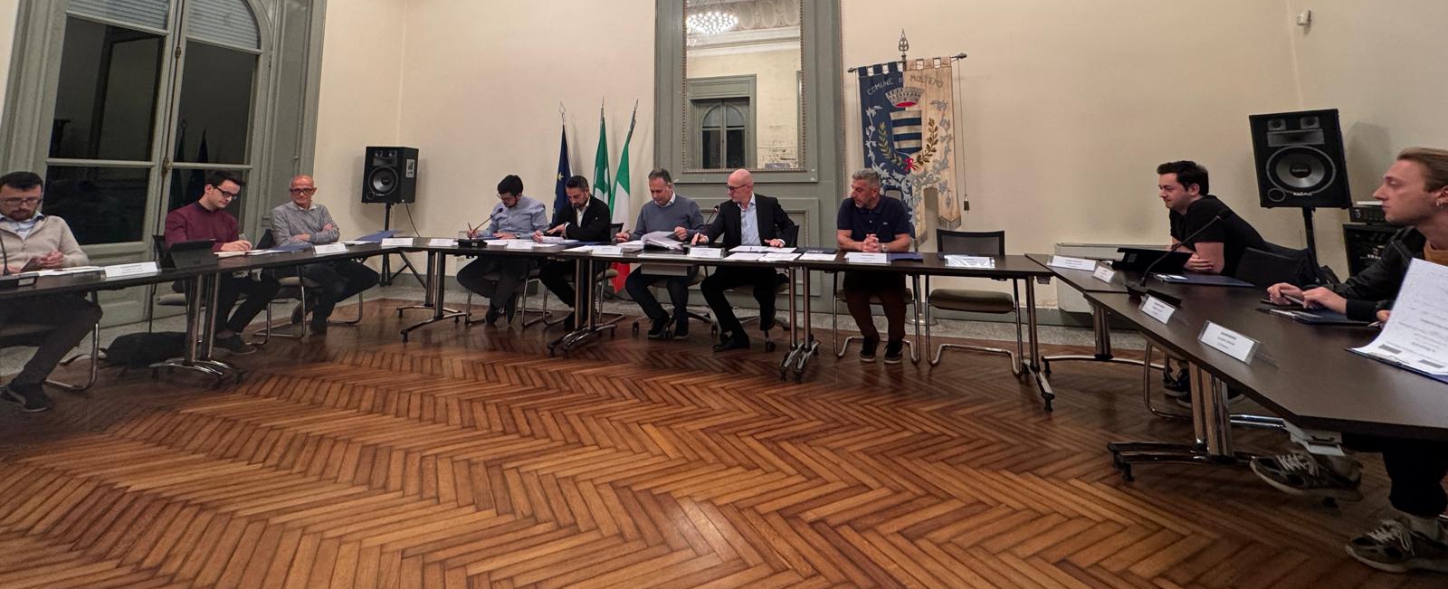 moltenocc__3_.jpeg (513 KB)