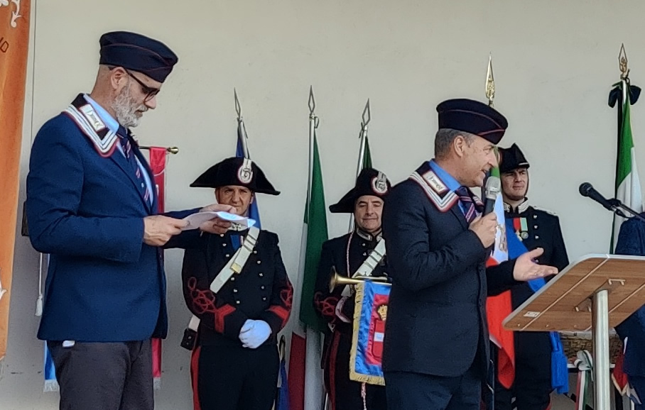 nibionno_anc10.jpg (161 KB)