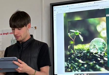 oggionobachelet_green.jpg (30 KB)