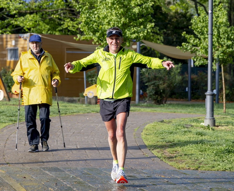 usbosisiocamminatalaghibriantei2.jpg (262 KB)