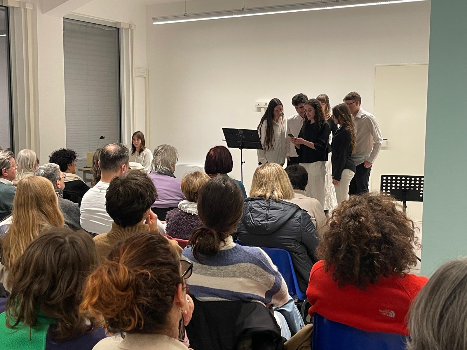 3000ec67-3714-45ef-97d3-ee0e3dc3fa17.jpeg (290 KB)