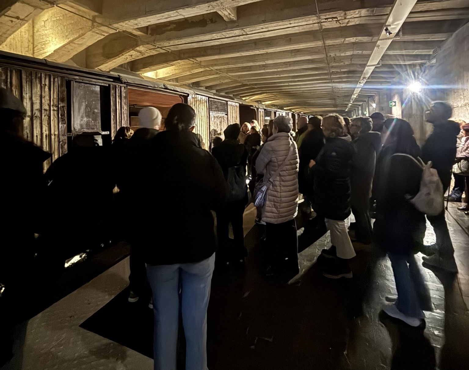 7a5f08f2-1267-451c-9db3-b256b01a5301.jpeg (315 KB)