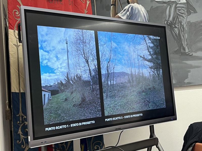 Colle-antenna-12.jpg (129 KB)