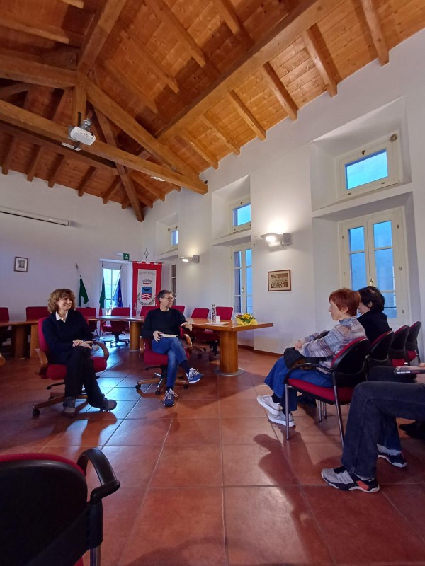 Ello-la_superba-4.jpg (100 KB)