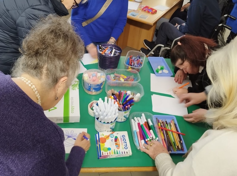 Nibionno_arteterapia2.jpg (183 KB)