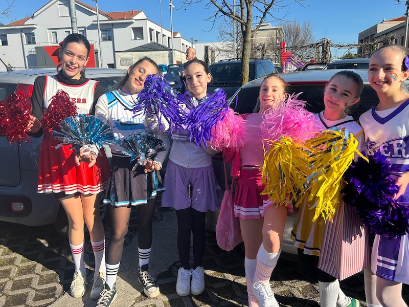 Nibionno_carnevale00001.jpg (272 KB)