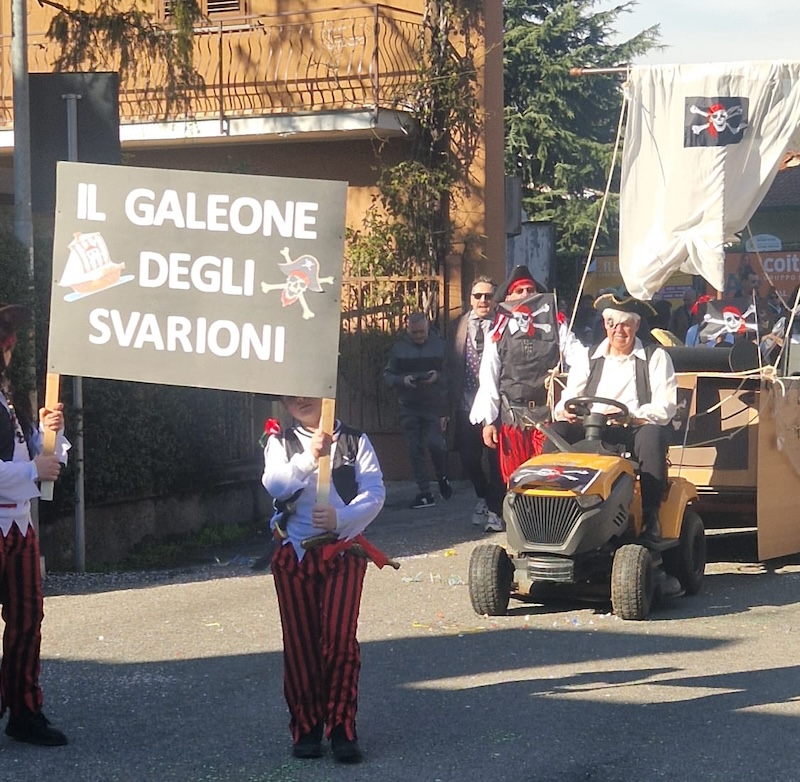 Nibionno_carnevale00007.jpg (270 KB)