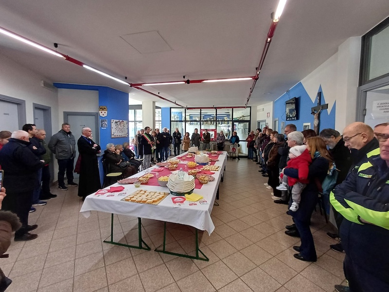 Rogeno_AIDO00001.jpg (183 KB)