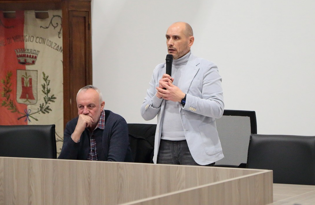 VEDUGGIOBESANINO_0002.jpg (339 KB)